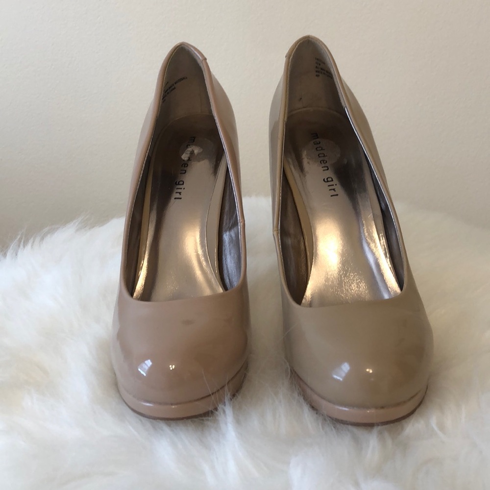 Madden Girl nude High heel